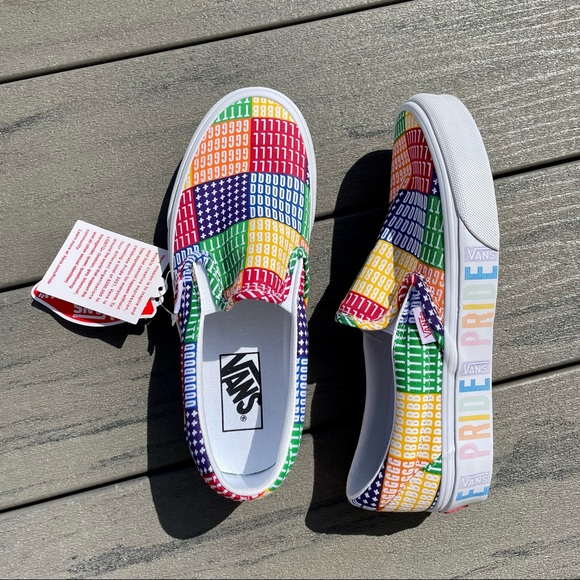Vans Classic Slip-On Pride Rainbow Color Sneakers 🌈 - Picture 5 of 6